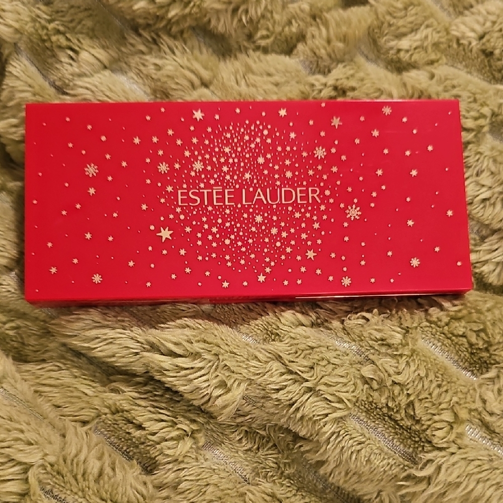Estee Lauder Red Palette with Gold Starburst